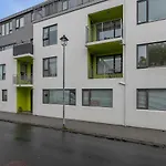 Lovely 1-Bedroom Reykjavik Apt. - Ideal Location